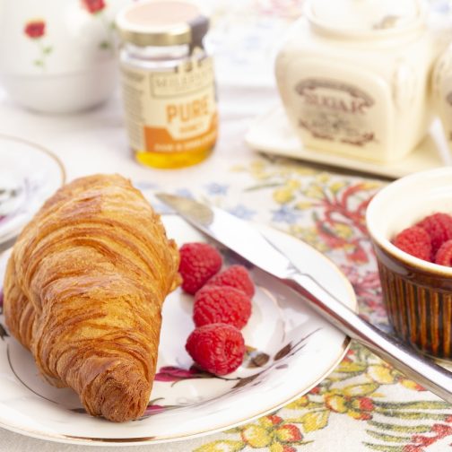 croissant, bread, pastry-6562091.jpg